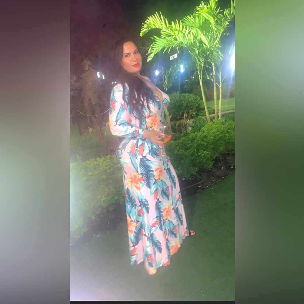 ♥️@Moracris431 is live! Please like this notification for live shows! - Picture 7 of 16